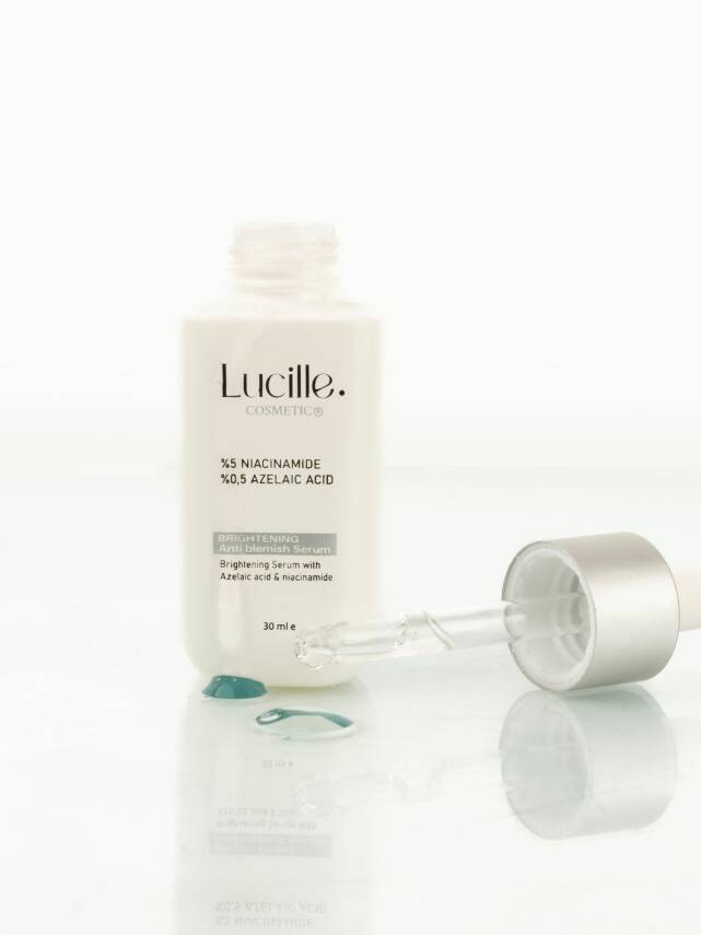 Lucille Aydınlatıcı Leke Serumu – Niacinamide İçerikli 30 ml | Eşit Ton & Işıltılı Cilt | %100 Vegan - 11