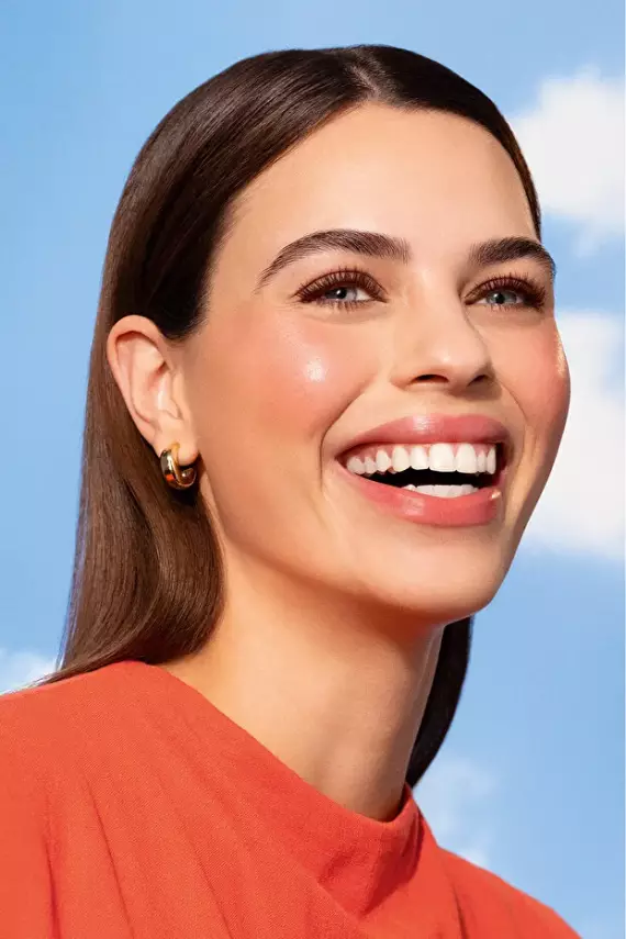 Flormar Puffy Nemlendirici Etkili & Parlak Bitişli Sünger Aplikatörlü Likit Allık – 002 Peachy Glow - 7