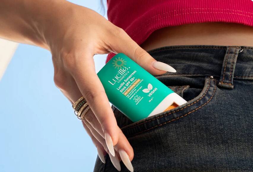 Lucille %100 Vegan Nemlendirici Etkili Stick Güneş Kremi – SPF 50+ UVA & UVB Koruma – 25 gr - 3