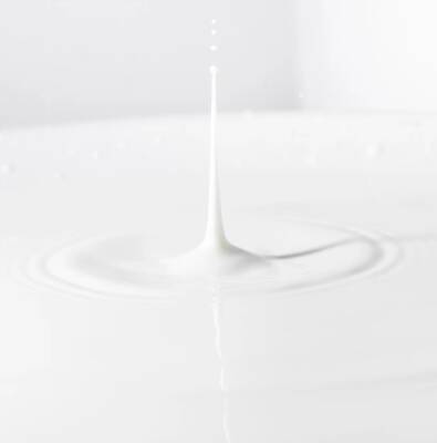 Lucille Keçi Sütü & Ballı Nemlendirici Vücut Losyonu – 250 ml – %100 Vegan Formül & Niacinamide İçerikli - 4