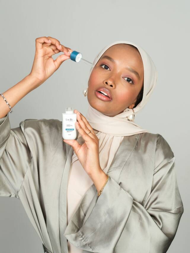 Lucille Yoğun Nemlendirici Hyalüronik Asit Serumu – Niacinamide & Kolajen İçerikli 30 ml | Derin Nem & Gençlik Etkisi | %100 Vegan - 8